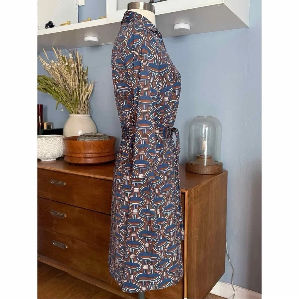 J. McLaughlin Brynn Dress Belted Shirtdress Catalina Cloth Navy Brown XS - Picture 5 of 9